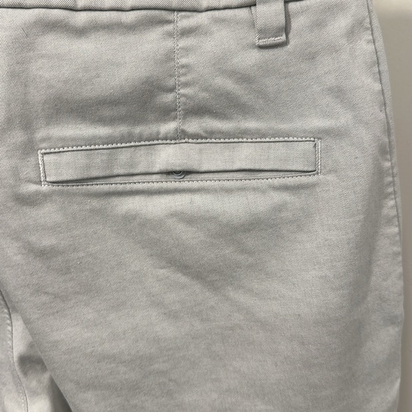 Beige/White/Lite-khaki Lululemon ABC Shorts - Picture 7 of 7